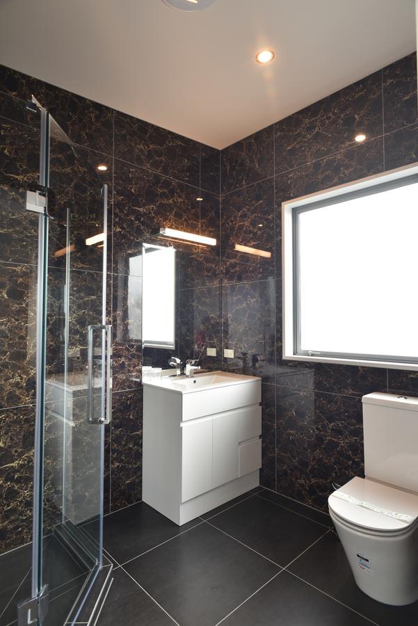 Bealey Plaza Motel Christchurch Bagian luar foto Bathroom