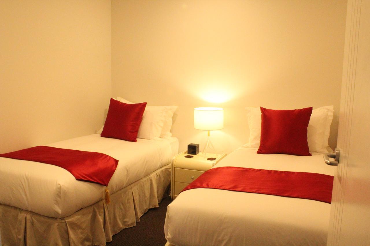 Bealey Plaza Motel Christchurch Bagian luar foto A bed runner
